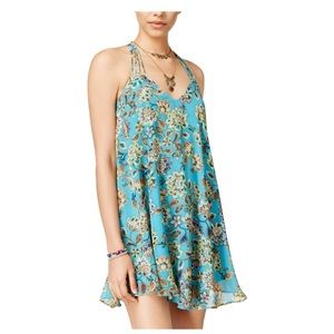 Speechless Floral Shift Dress. Size Large. V Neck W/multi strap detail. NWT